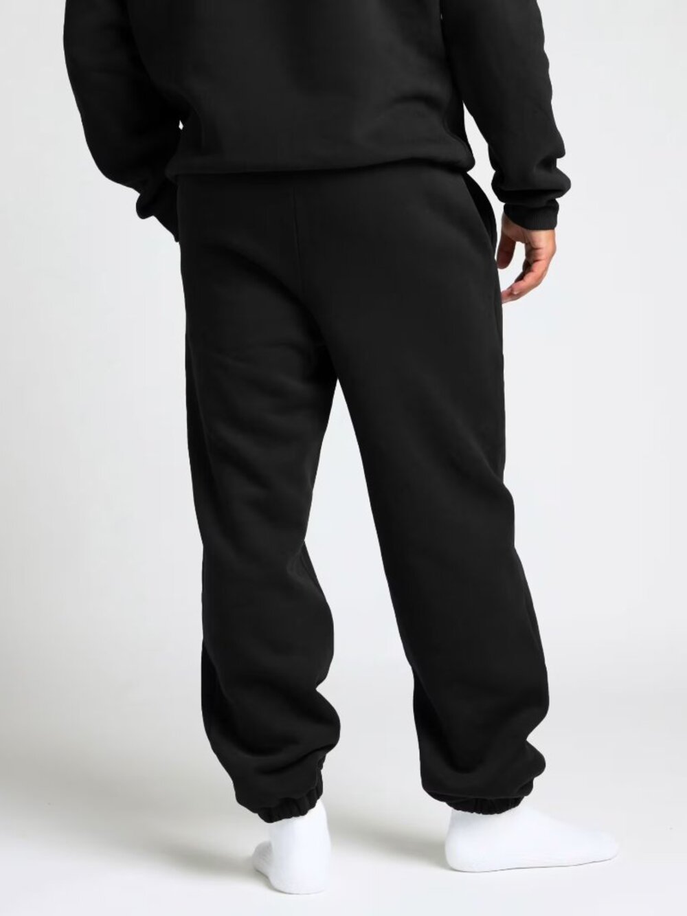 Comfrt Signature Sweatpants in Onyx Black - Picture 7 of 8